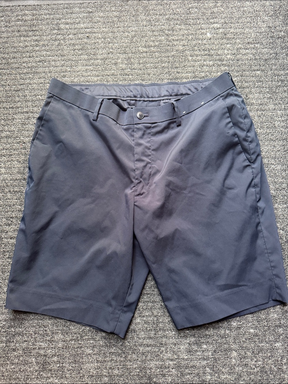 Uniqlo Men's Navy Flat-Front Casual Shorts